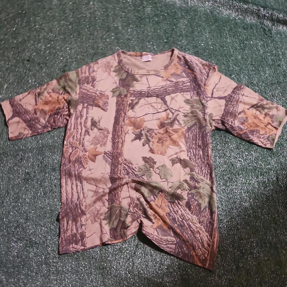 Vintage 90s Single Stitch Realtree Camo Tee